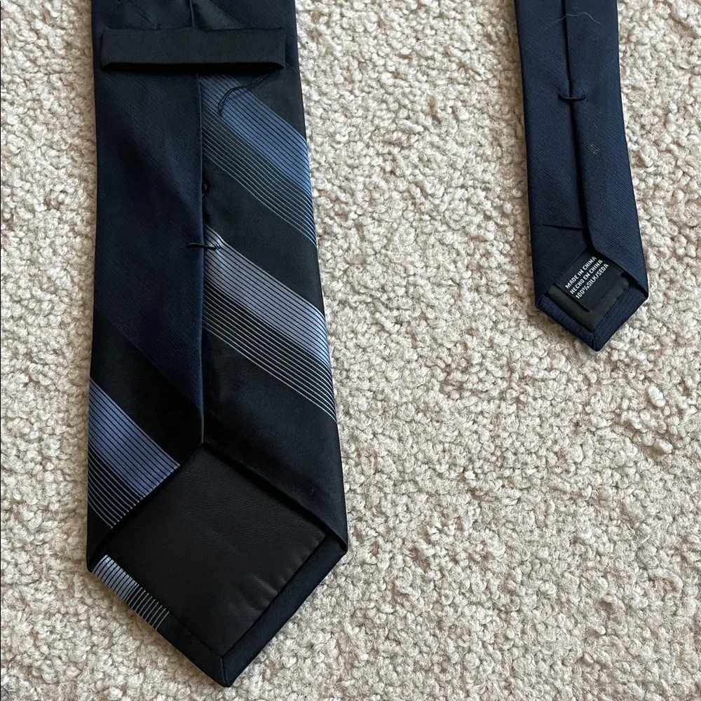 Sophisticated Black and Gray Striped Men's Tie